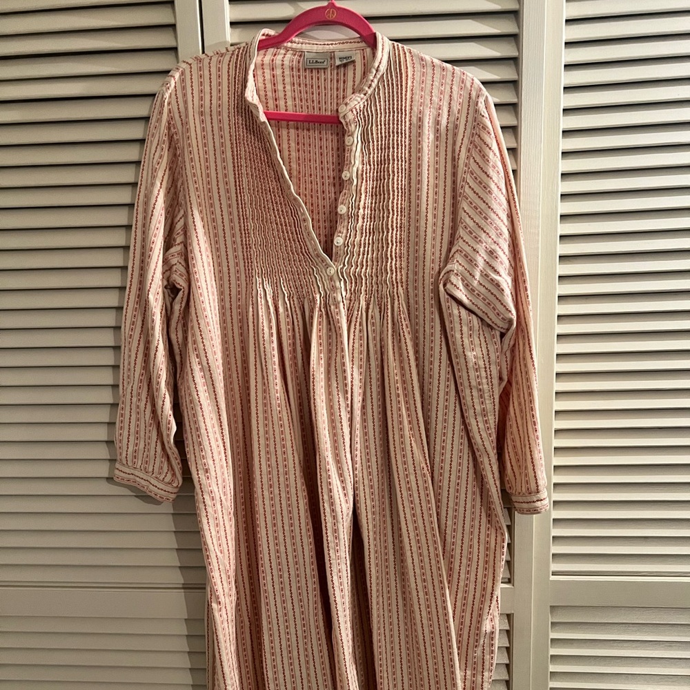 LL Bean Dobby Pintuck Flannel Nightgown Modest Prairie Flannel Size XL